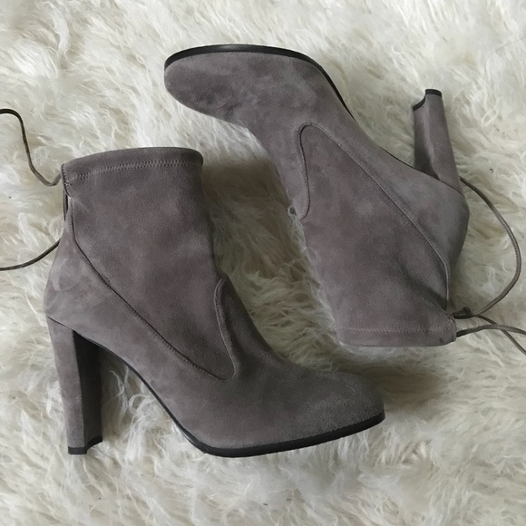 Stuart Weitzman LIKE NEW Glove Perfection booties - Picture 2 of 7